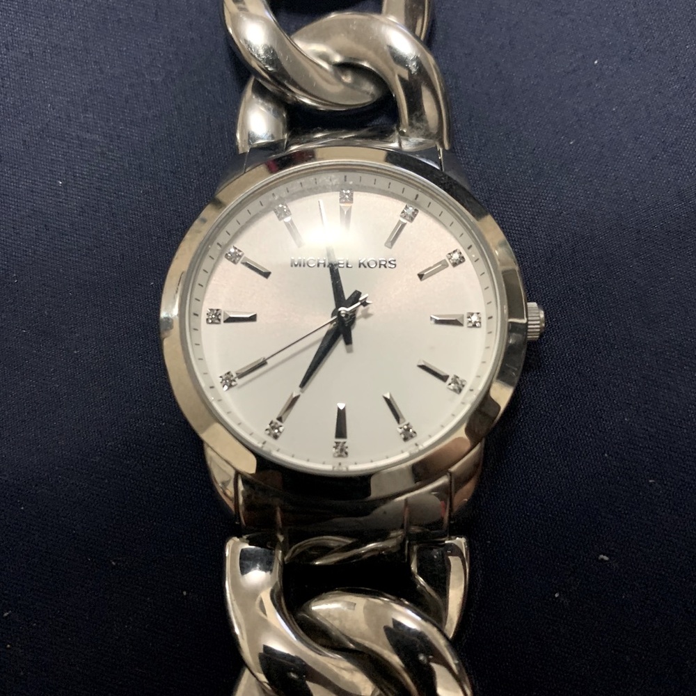Michael Kors Runway Twist Chronograph Silver Watch